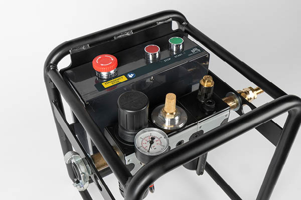 Pneumatic Maintenance Unit with Emergency Stop