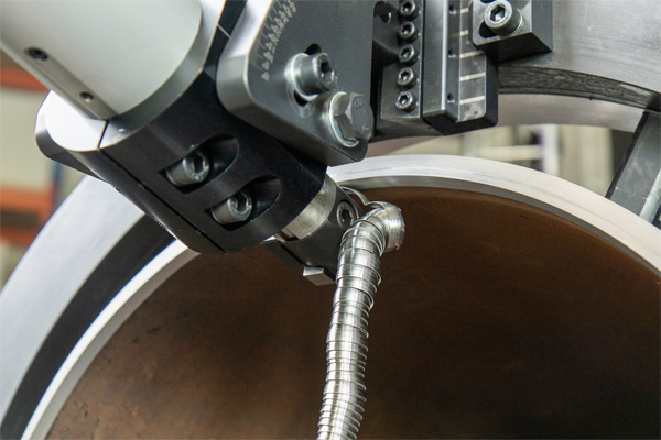 Inside counterbore for pipe cold cutting machine